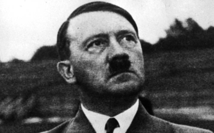 1730356_hitler-large_transeo_i_u9apj8ruoebjoaht0k9u7hhrjvuo-zlengruma-2575001