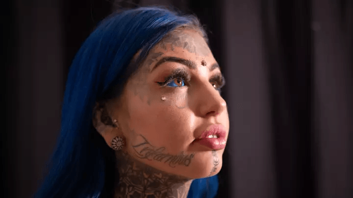 Woman Goes Blind For Three Weeks After Getting Eyeball Tattoos Ano News 